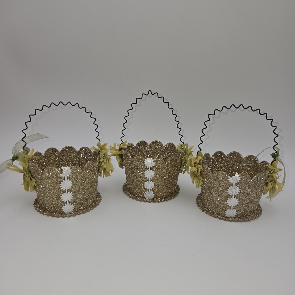 Lots of 5 Wendy Addison Original Gift Basket Paper Mache Christmas Decoration - Picture 4 of 8